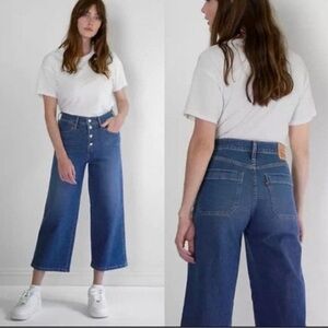NWT Levi’s Mile High Wide Leg Crop Blue Denim Jean size W 27 L25